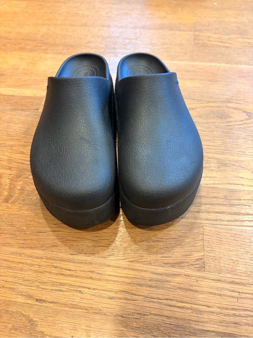 CROCS Women’s Dylan Platform Clog